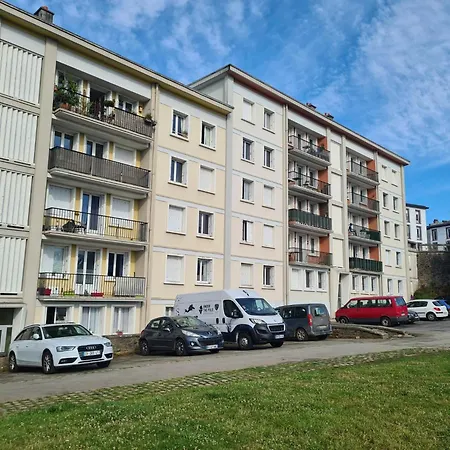 Проживание в семье Chambre Face A La Tour Tanguy Брест