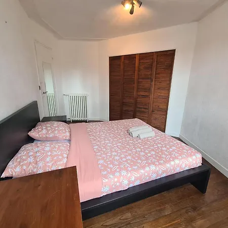Chambre Face A La Tour Tanguy Брест